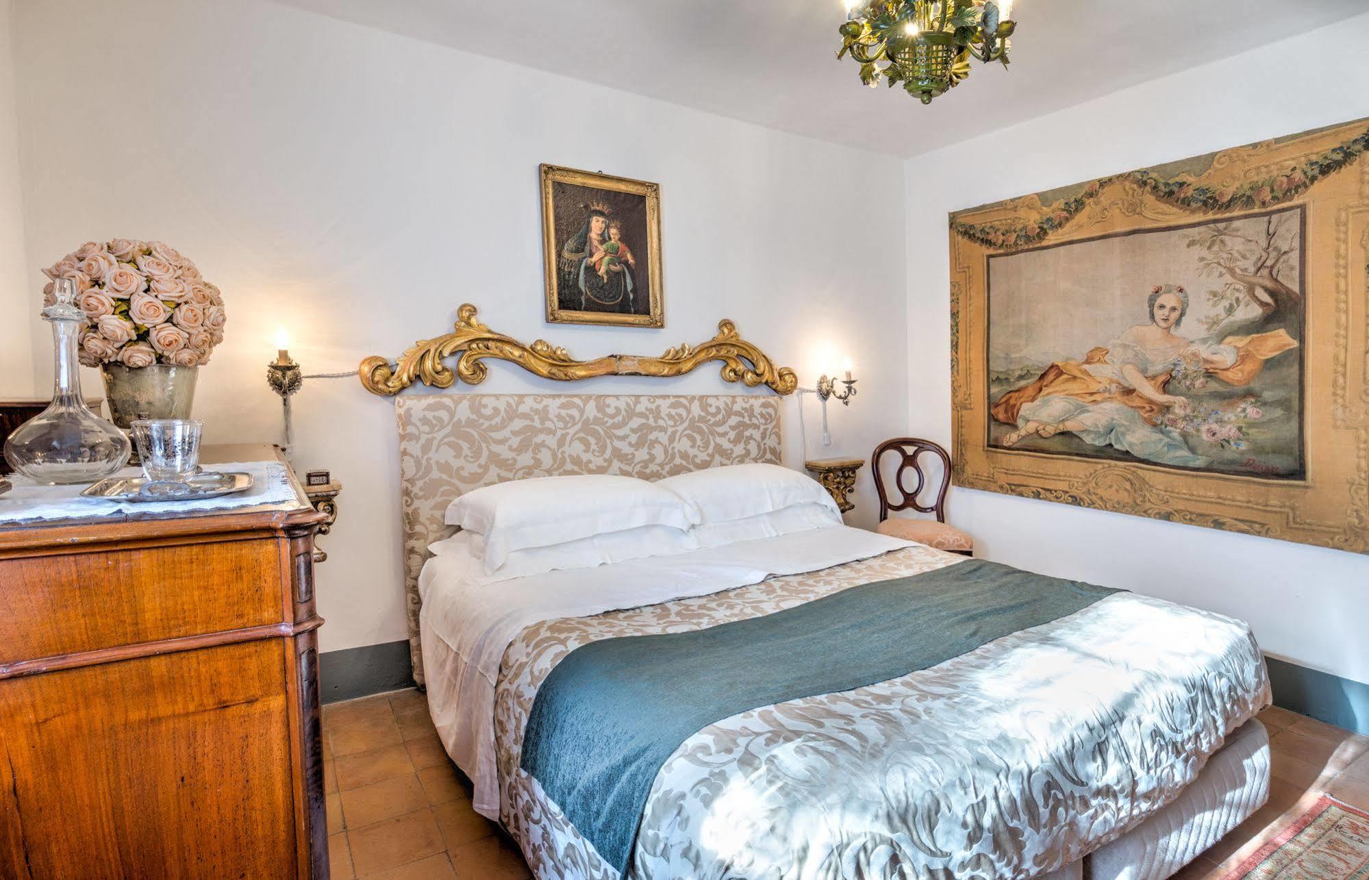B&B La Residenza Del Poeta Montesicuro Buitenkant foto